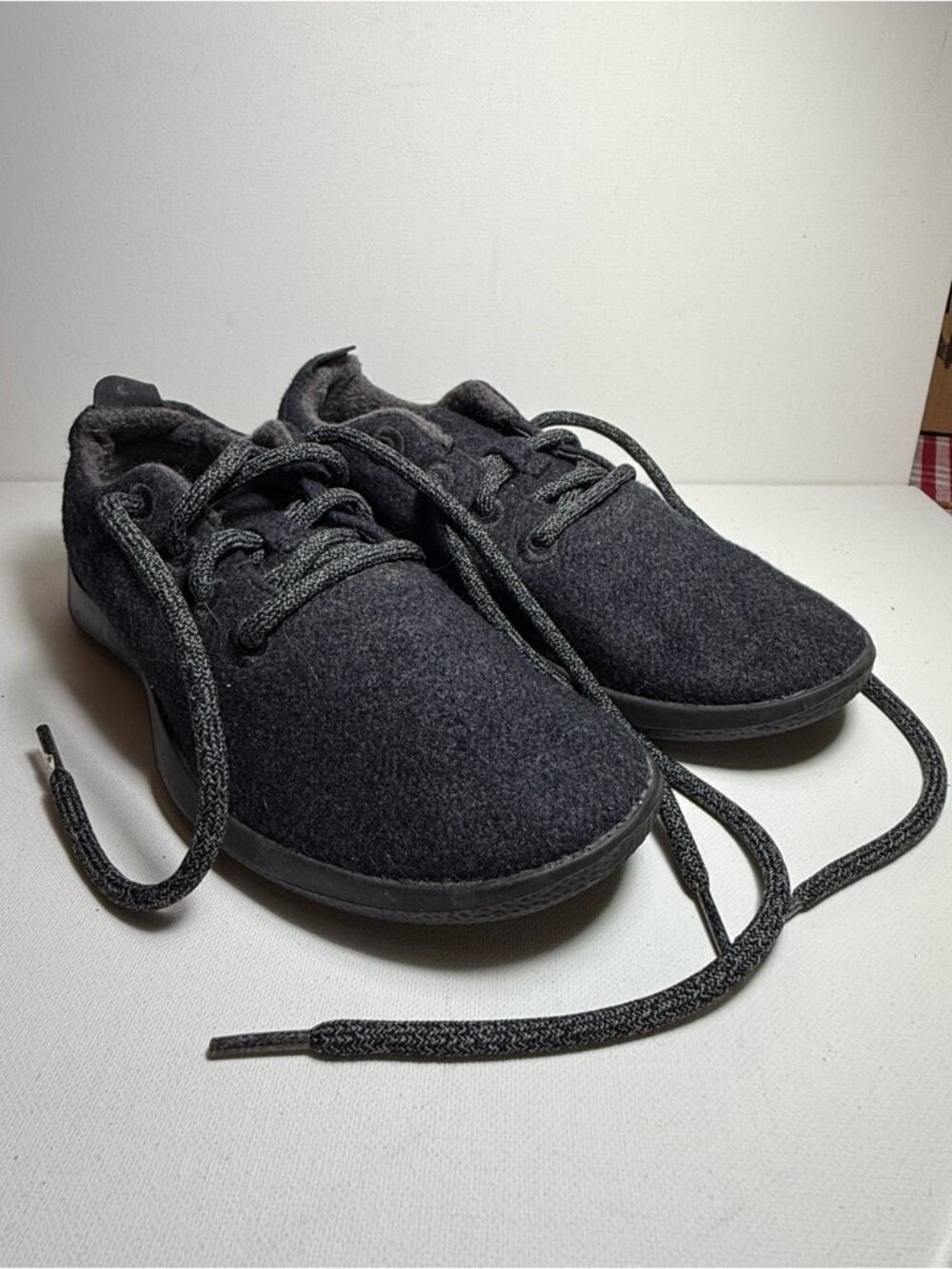 Allbirds Women's Black Wool Sneakers Sz 7 EUC